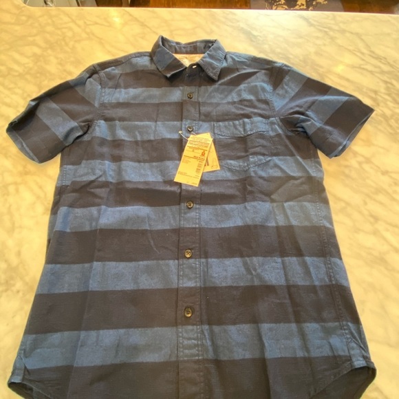 NWT Muji Short Sleeve Button Down - Picture 3 of 3